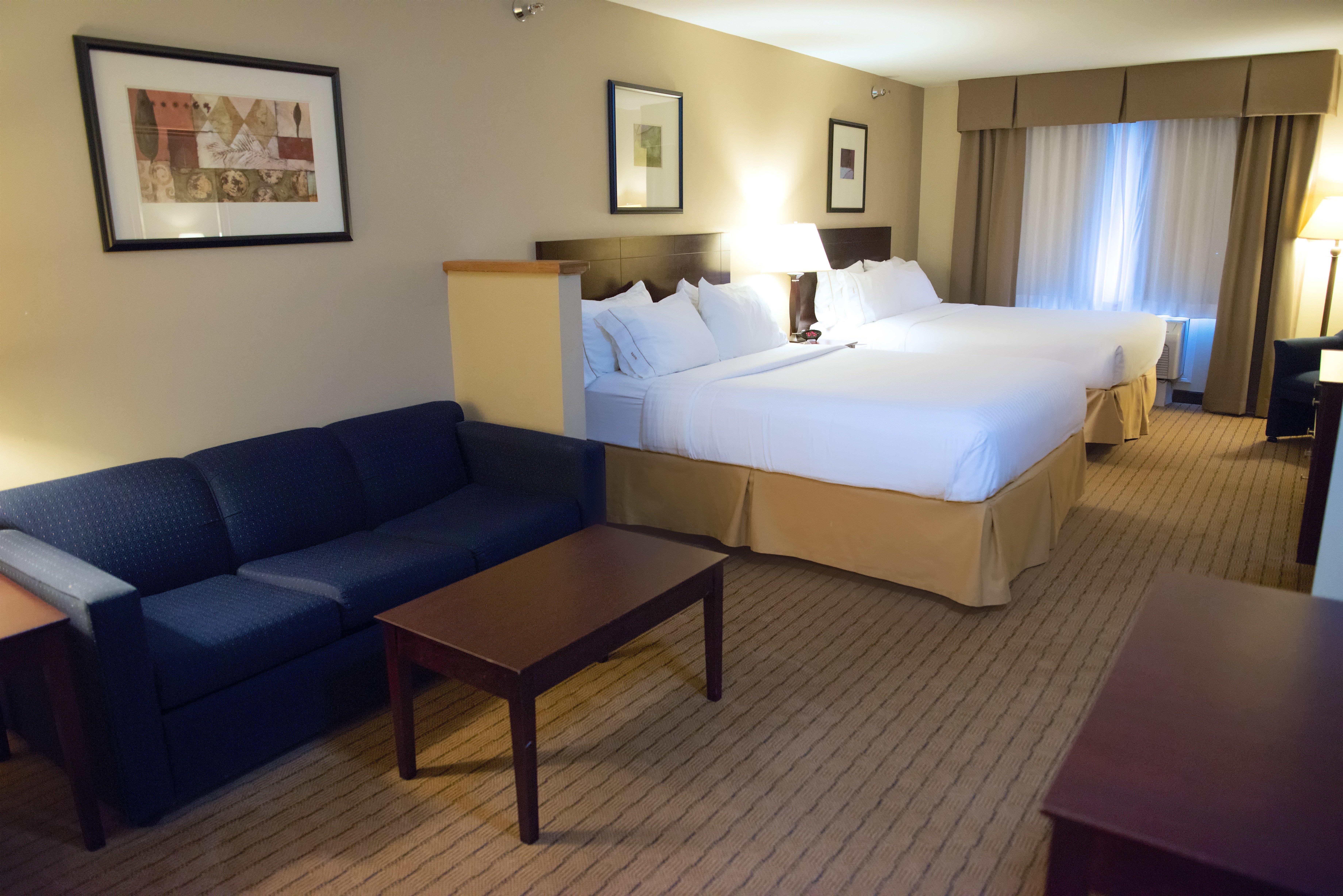 Holiday Inn Express Devils Lake By Ihg Exterior photo